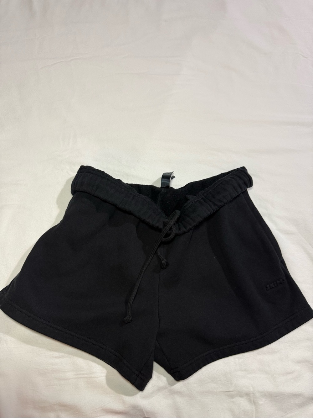 SKIMS Cotton Fleece Shorts - Picture 4 of 6